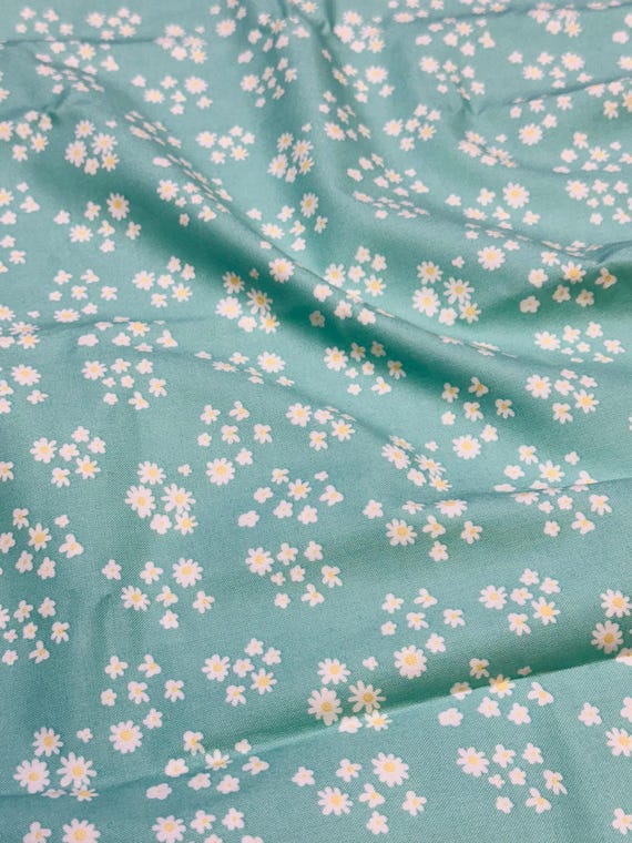 Depression 20s 30s feedsack print 100% cotton. Riley Blake Designs Hello Spring floral fabric C12962 teal daisys. Sold by the yard.