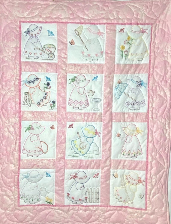 Sunbonnet Sue Crib Quilt hand embroidered Amish hand quilted cotton machine washable 37x42 inches