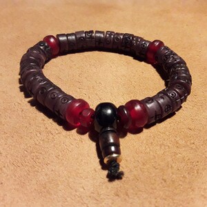 ARMBAND &quot;YAK&quot;