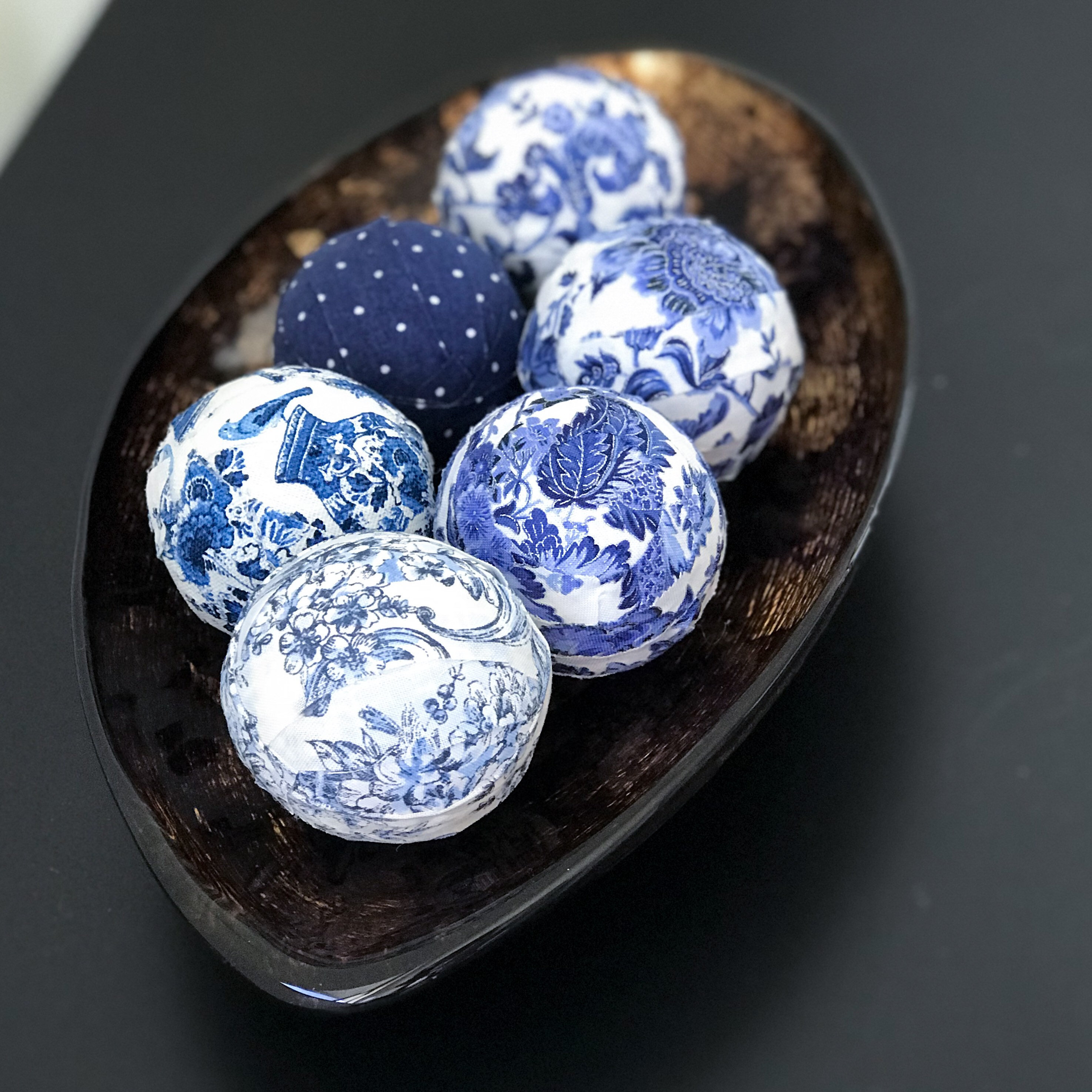 Chinoiserie Carpet Balls Blue and White Rug Balls Shelf Etsy UK