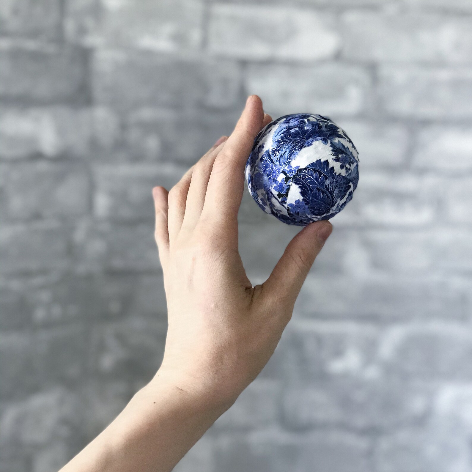 Chinoiserie Carpet Balls Blue and White Rug Balls Shelf Etsy