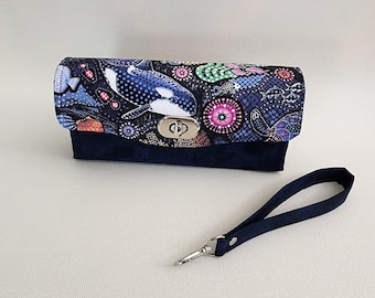 Cartera de mano Orca & Sea Friends / Soporte para teléfono móvil de ante sintético