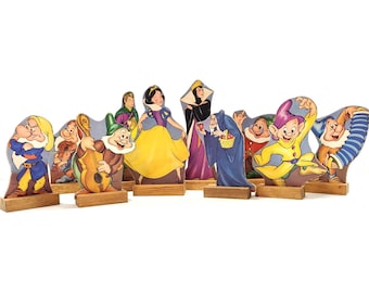 Vintage Disney Snow White Seven Dwarfs 10 Playtime Statuettes Cardboard Stand Up