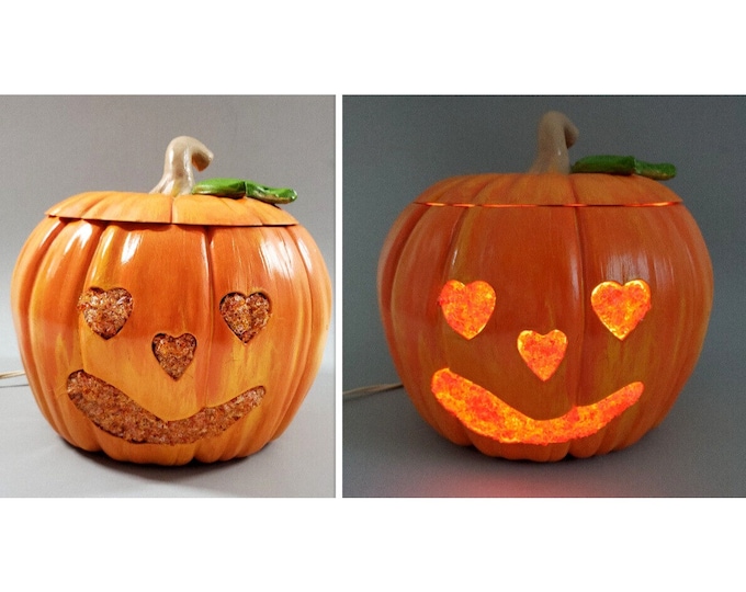 1970s Vintage Scioto Halloween Jack-o-Lantern Pumpkin Heart Eyes Ceramic Light