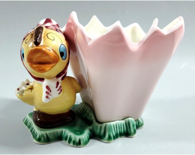 Vintage Baby Chick Duck Brown Bonnet Basket Ceramic Easter Kitsch Planter K202