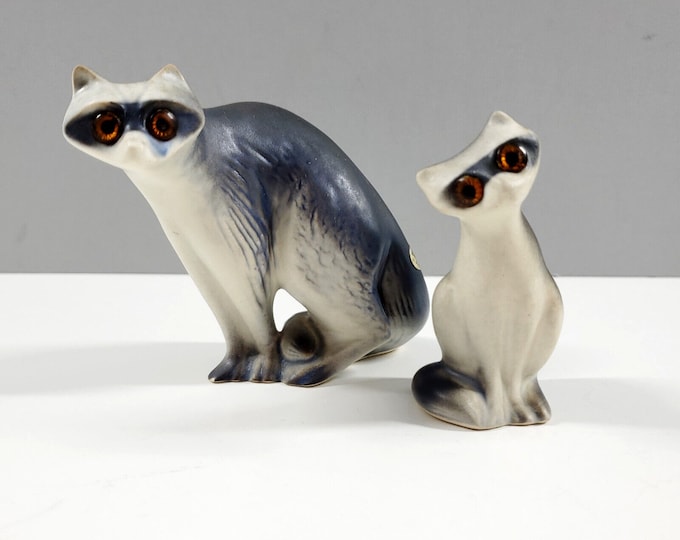 Hagen Renaker Roselane Pottery CA USA Pair Ringtail Racoon Big Eye Figurines