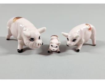 Vintage Bone China Japan Miniature Farm Animal Family Pig Swine 3 Piece Set