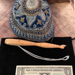 Yad, TORAH POINTER, Vivid Tiger Maple, Handmade with Italian Sterling Silver wrist Chain. For your loved one’s Bar or Bat Mitzvah.