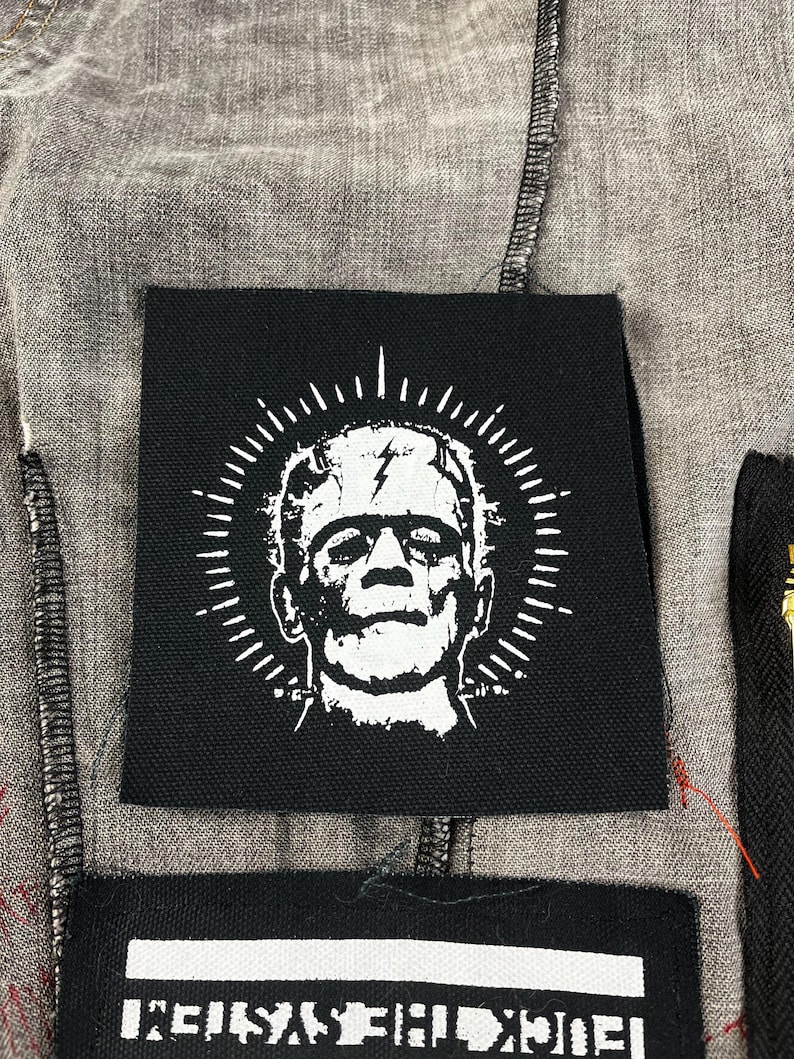 Lot de 6 écussons punk horreur : Dracula, Frankenstein, sorcière - Toile en coton imprimée à la main image 13