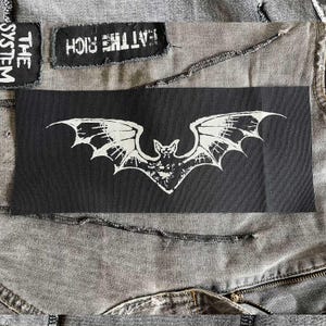 Lot de 6 écussons punk horreur : Dracula, Frankenstein, sorcière - Toile en coton imprimée à la main image 5