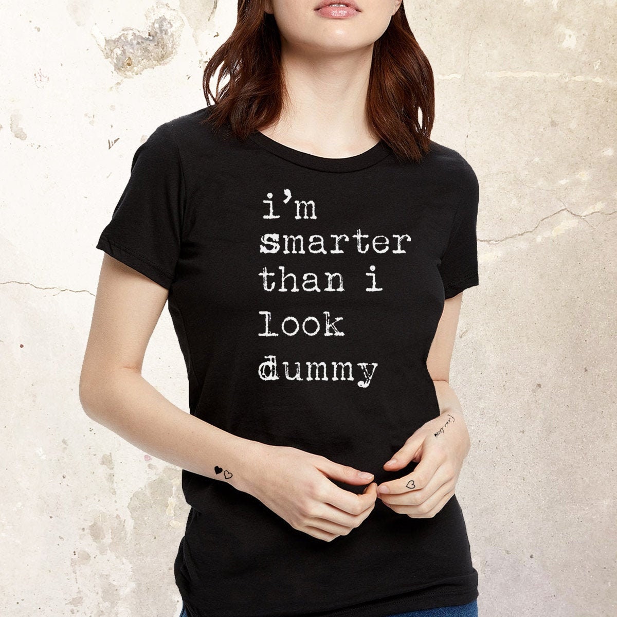 t shirt neck stretched