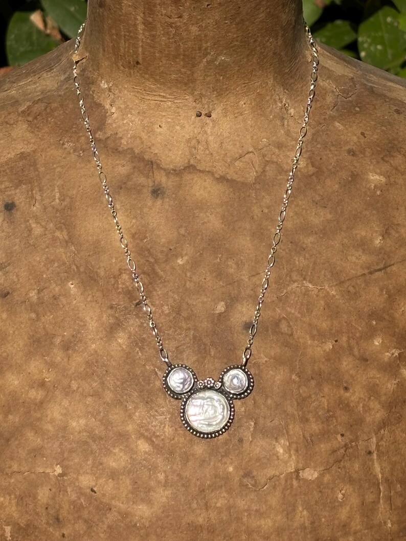 Coin Pearl Minnie Mouse handmade sterling silver necklace bild 3