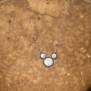 Coin Pearl Minnie Mouse handmade sterling silver necklace bild 9