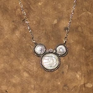 Coin Pearl Minnie Mouse handmade sterling silver necklace bild 1