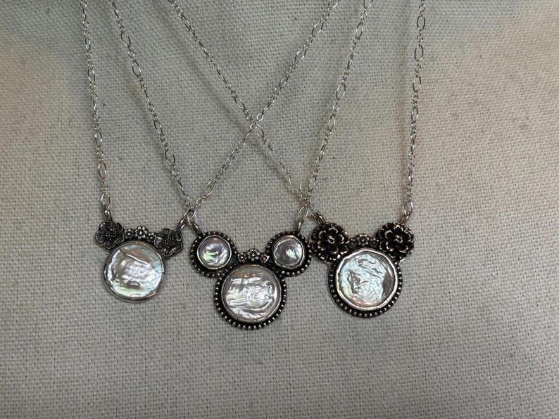 Coin Pearl Minnie Mouse handmade sterling silver necklace bild 7