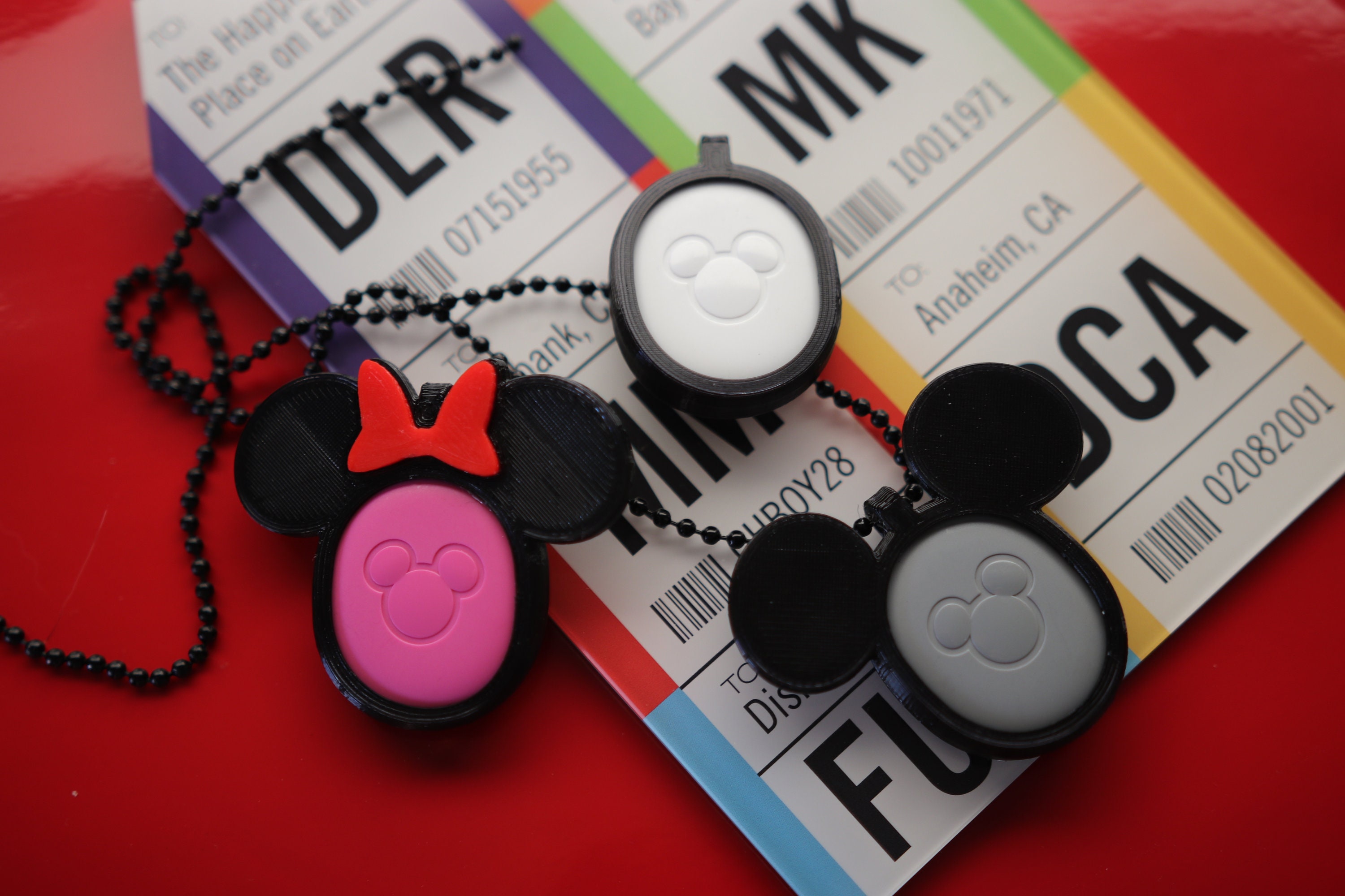 Disney magic band necklace discount