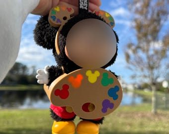 Artist Palette Accessories and Outfit for Keychain Doll