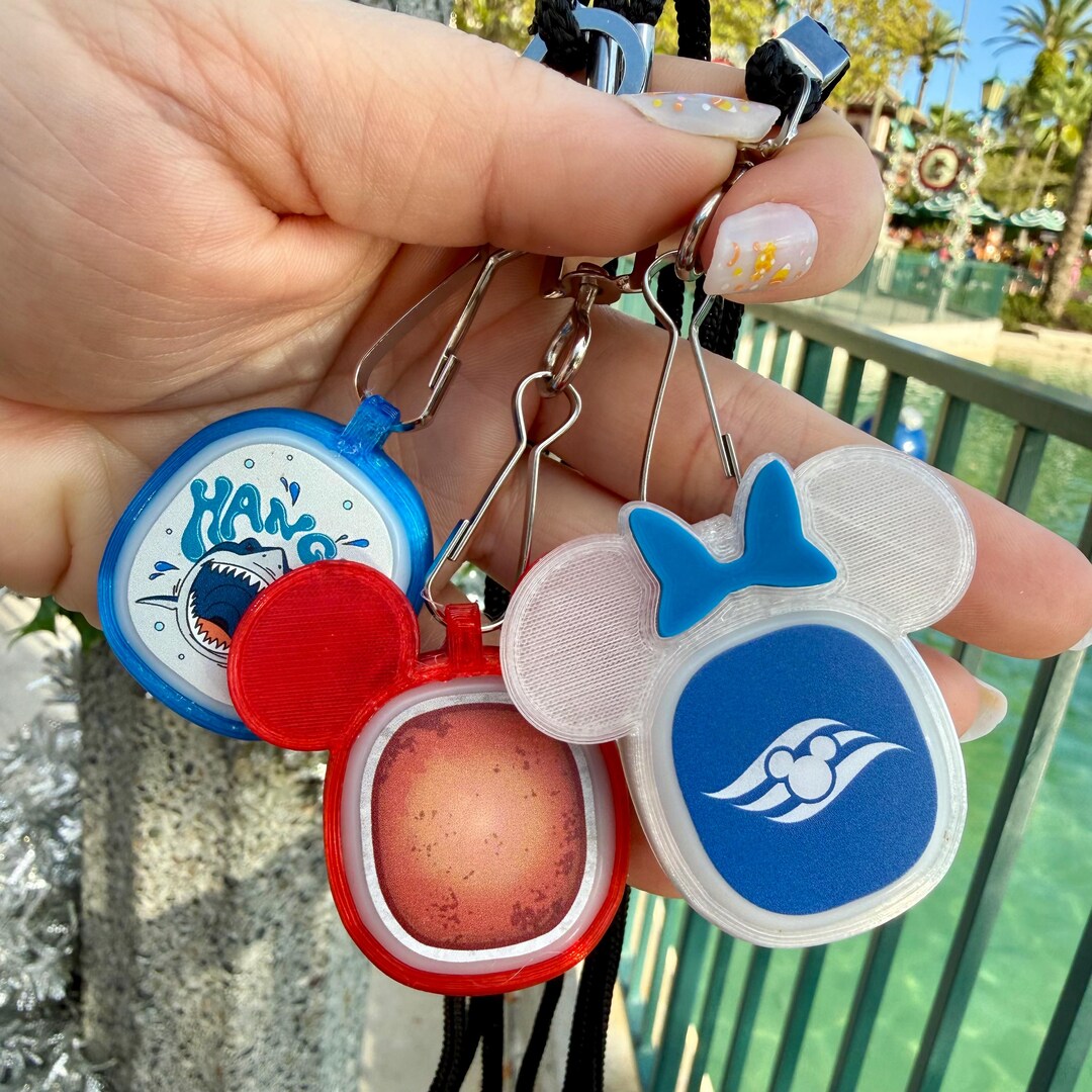 FLEXIBLE Necklace Puck Holder for Magicband Plus | Magicband+ - Etsy