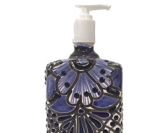 blue soap dispenser porcelain soap talavera soap lotion dispenser for kitchen or bathroom countertops hand painted mexican pottery blue new ceramic soap dispenser etsy blue soap dispenser porcelain soap talavera soap lotion dispenser for kitchen or bathroom countertops hand painted mexican pottery blue new ceramic soap dispenser etsy