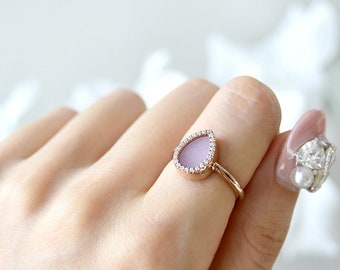 Natural Lavender Jade Ring in Minimal Style