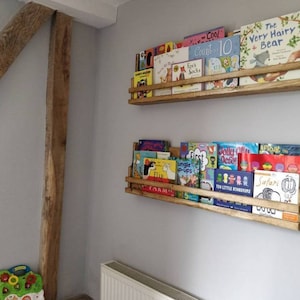 Kids wall cheap book storage