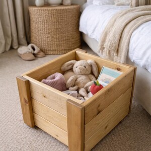 Reclaimed Wood Vinyl Record Storage Crate: Stackable LP Media Unit image 11