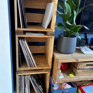 Reclaimed Wood Vinyl Record Storage Crate: Stackable LP Media Unit image 20