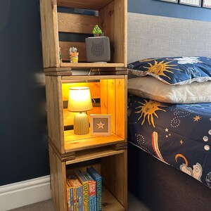 Reclaimed Wood Vinyl Record Storage Crate: Stackable LP Media Unit image 6