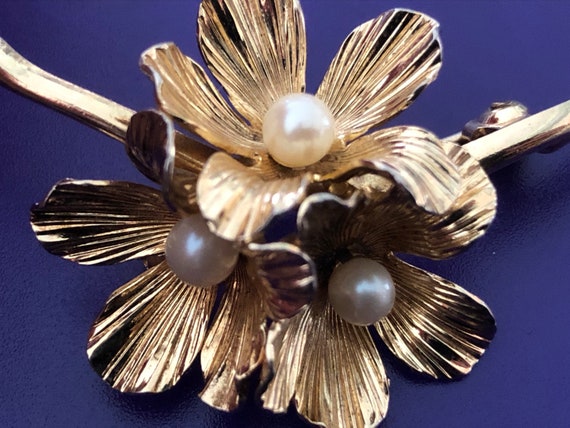 Grosse 1965 Goldtone Pearl Pin. Grosse Vintage Cu… - image 9