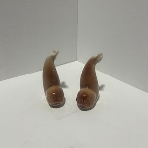 Seal salt and pepper shaker