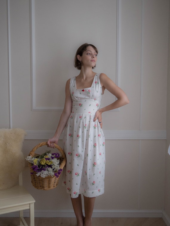 Rose Vintage Dress