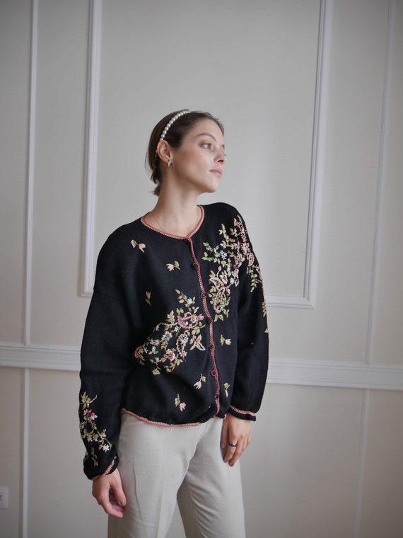 Floral Embroidery 1980s Cardigan