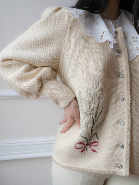 1980s balloon sleeves vintage embroidery cardigan