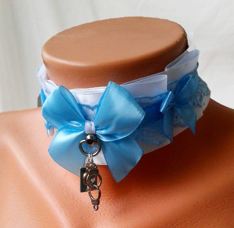 Alica in wonderland Cosplay Jewelry Bound Alice Kitten Play Collar Ace of spades Choker White and Blue Pleated Lace Kitten Play Collar