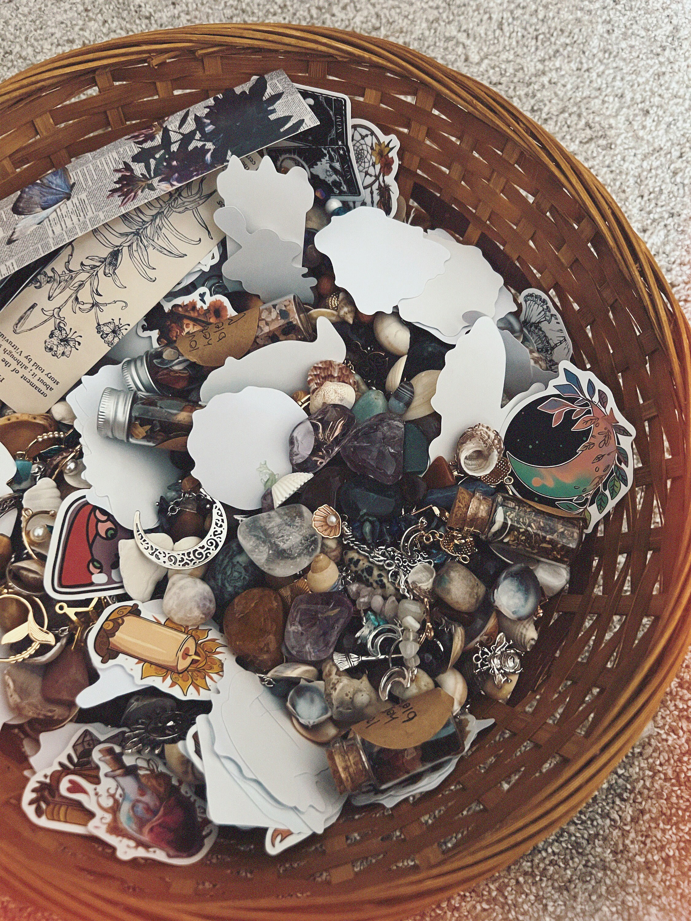 Witchcraft Confetti Scoop, Witchy Confetti Scoop, Witch Mystery Bag, Sea Witch Kit, Witchy Mystery Box, Mystery Charm Casting