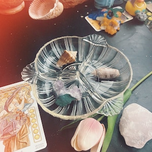 Vintage Glass Offering Plate, Deity Offering Altar Bowl, Deity Offering Plate, Spellwork Plate, Goddess Altar Plate With Dividers