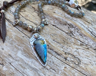 Labradorite Necklace, artisan Labradorite and Fox pendant, AAA+ flashy Labradorite, Buffalo nickel button, handmade boho chic necklace, OOAK