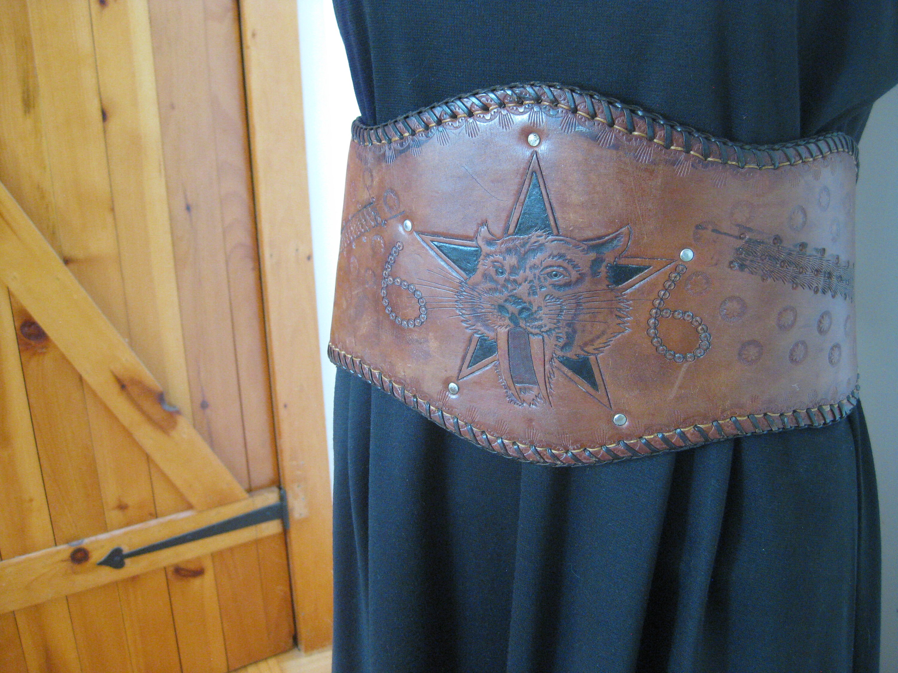 Motorcycle Kidney Belt for sale Only 4 left at 70