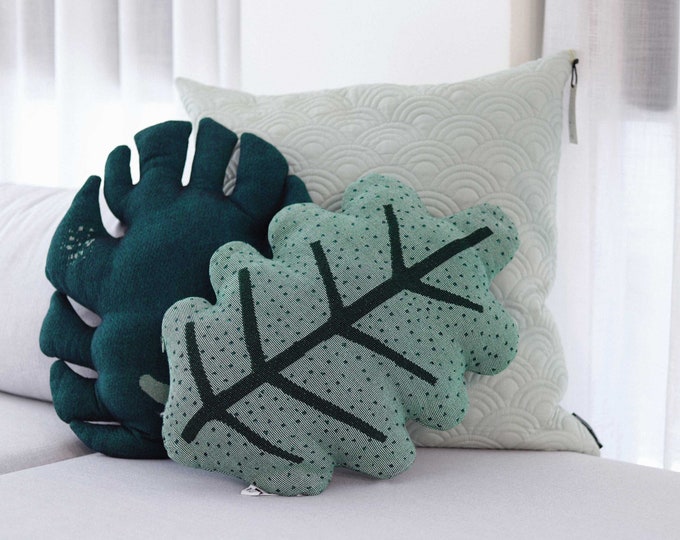 Leaf Throw Pillow Set, Decorative throw Pillows, TWO Pillows Set