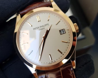 Patek Philippe Calatrava 5296R-010