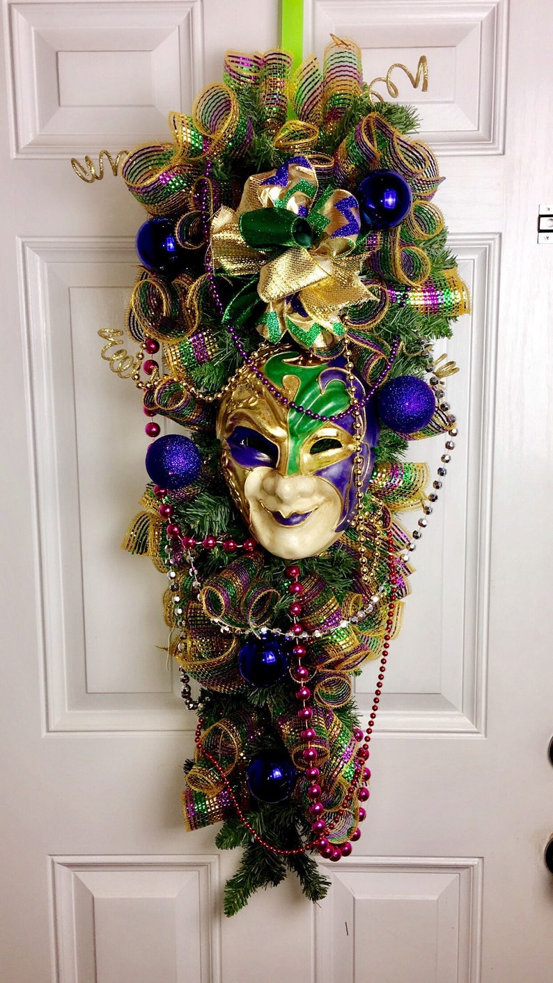 Mardi Gras Wreath Mardi Gras Swag Jester Mask Wreath Fat Etsy