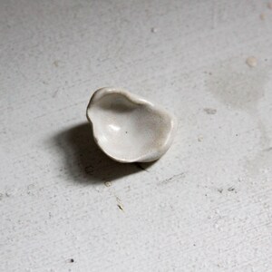 White Comfort Stone