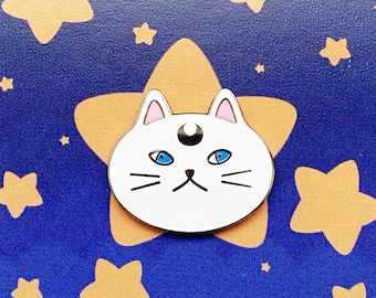 Artemis Enamel Pin: Sailor Moon Luna Cat Pin