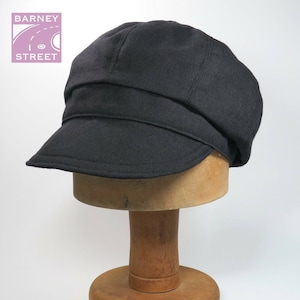Newsboy cap compact black cotton linen adjustable size