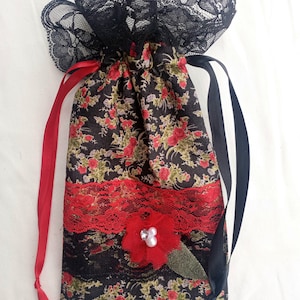 Bolsa de tarot floral negra rosa, hecha a mano