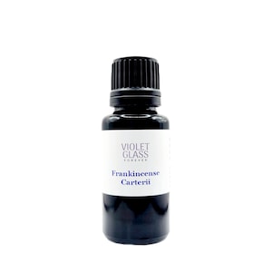 Olio essenziale di incenso Boswellia carterii Resina di olibano Distillazione Raccolta selvatica Aromaterapia Cosmetici Profumeria naturale