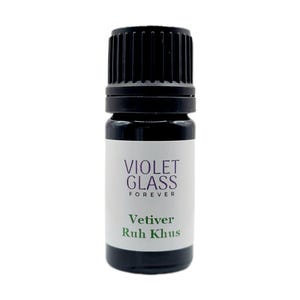 Vetiver Ruh Khus Wildcrafted Essential Oil Vetiveria zizanioides hydrodistillation in copper alembics producing a blue green color vetiver