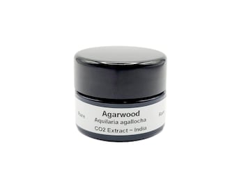 Agarwood Oud CO2 Extract Rare Aquilaria agallocha Essential oil Resin Pure Natural Plantation Grown Sustainable Fixative