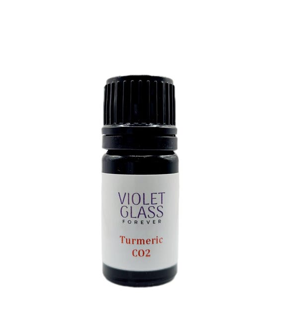 Organic Turmeric CO2 Extract (Curcuma longa) essential oil