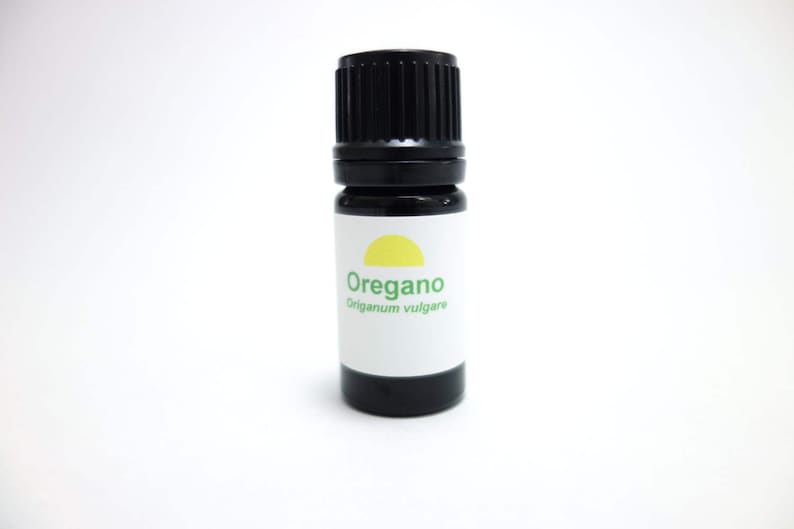 Organic Oregano essential oil Origanum vulgare image 2